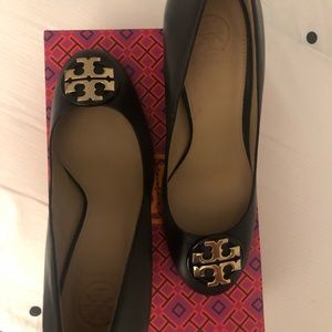 Tory Burch Black leather Heels